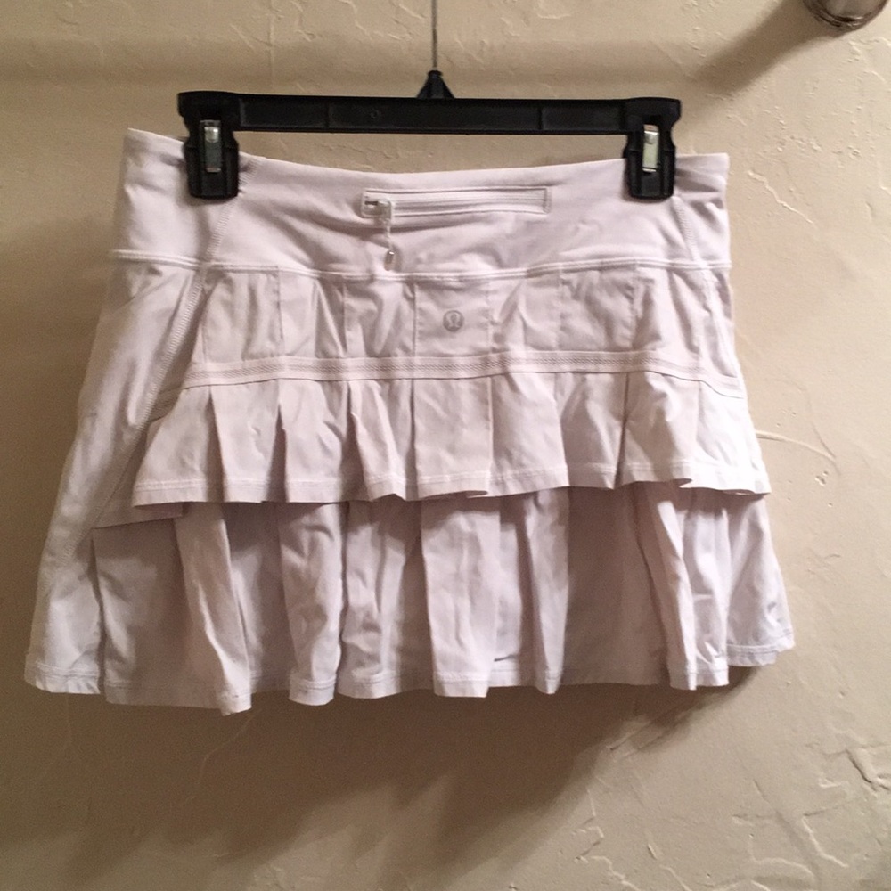 White lululemon tennis skirt